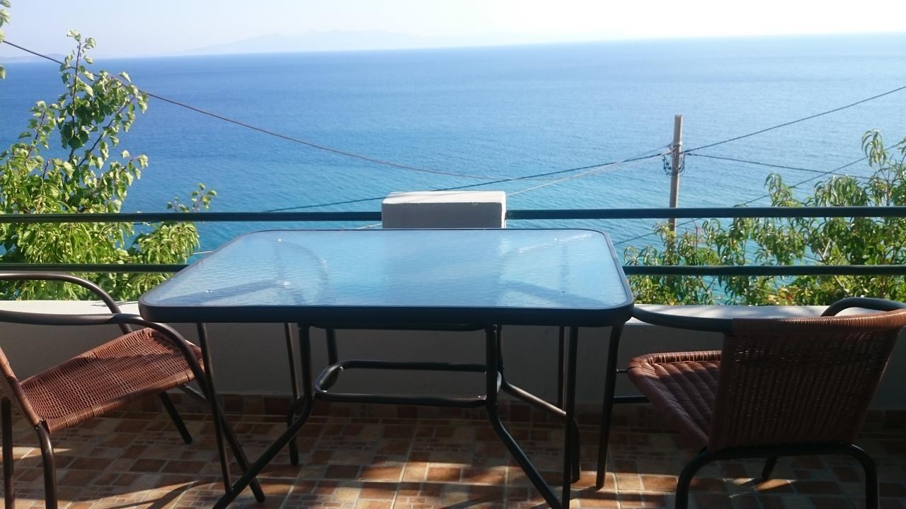 Hotel Blue View Qeparo Esterno foto